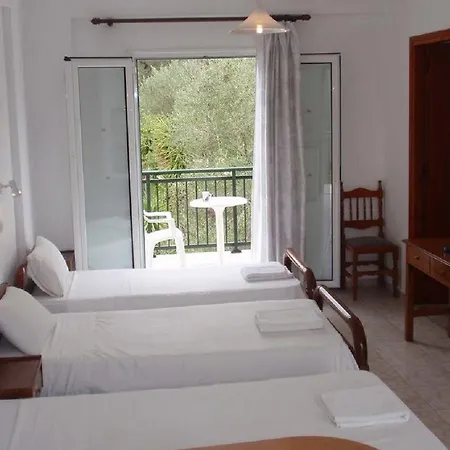 Aparthotel Yianetta & 3*