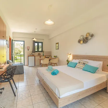 Apartmanhotel Yianetta & 4*