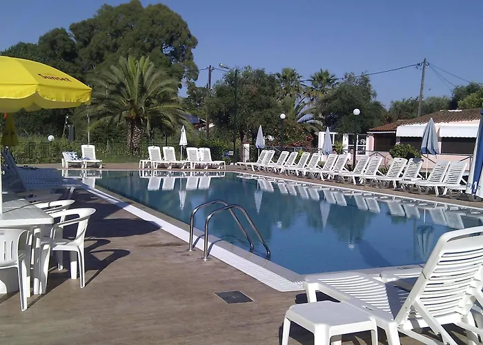 Yianetta & Aparthotel 3*