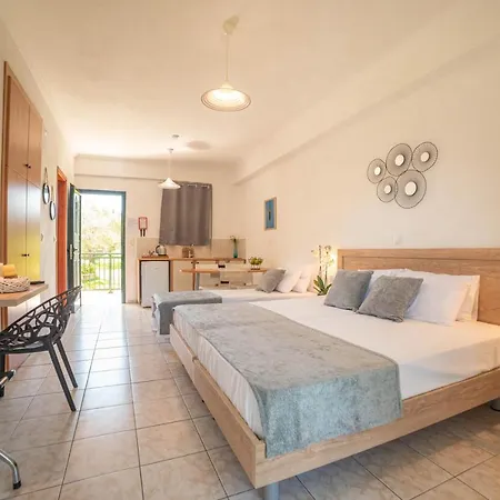 Aparthotel Yianetta & 3*